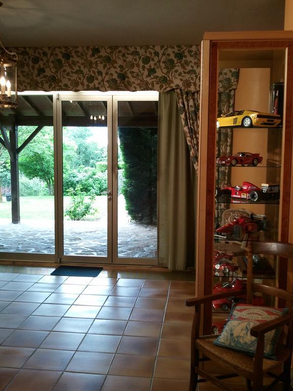Bed and Breakfast Mas Du Trezon Cholet Zewnętrze zdjęcie